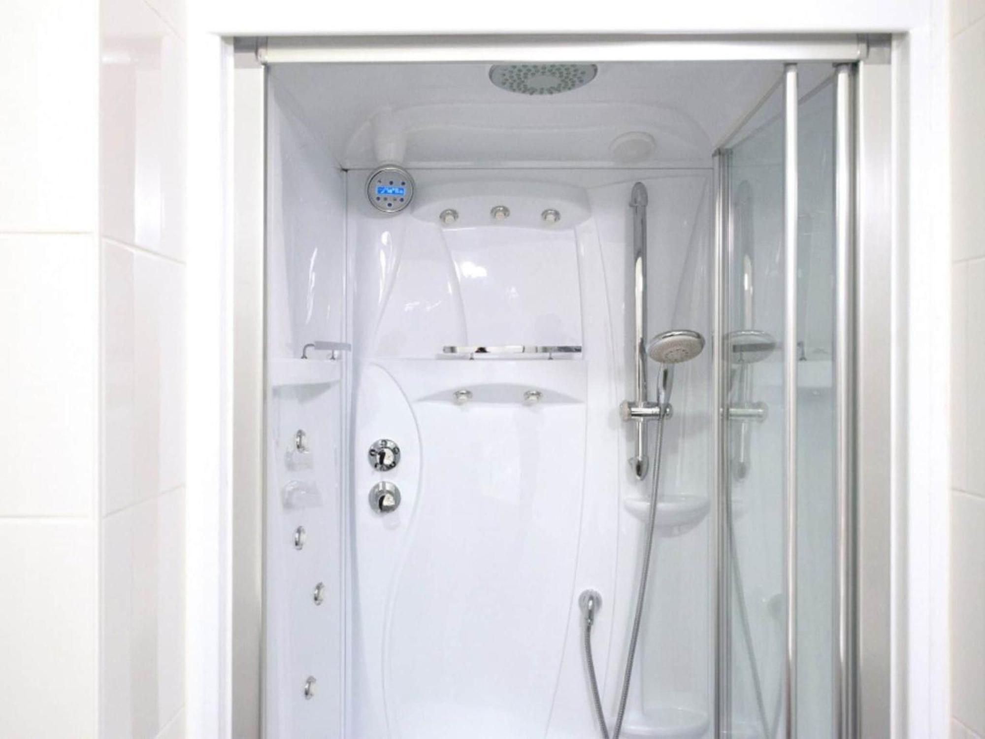 Appealing In With Balcony Terrace Apartment