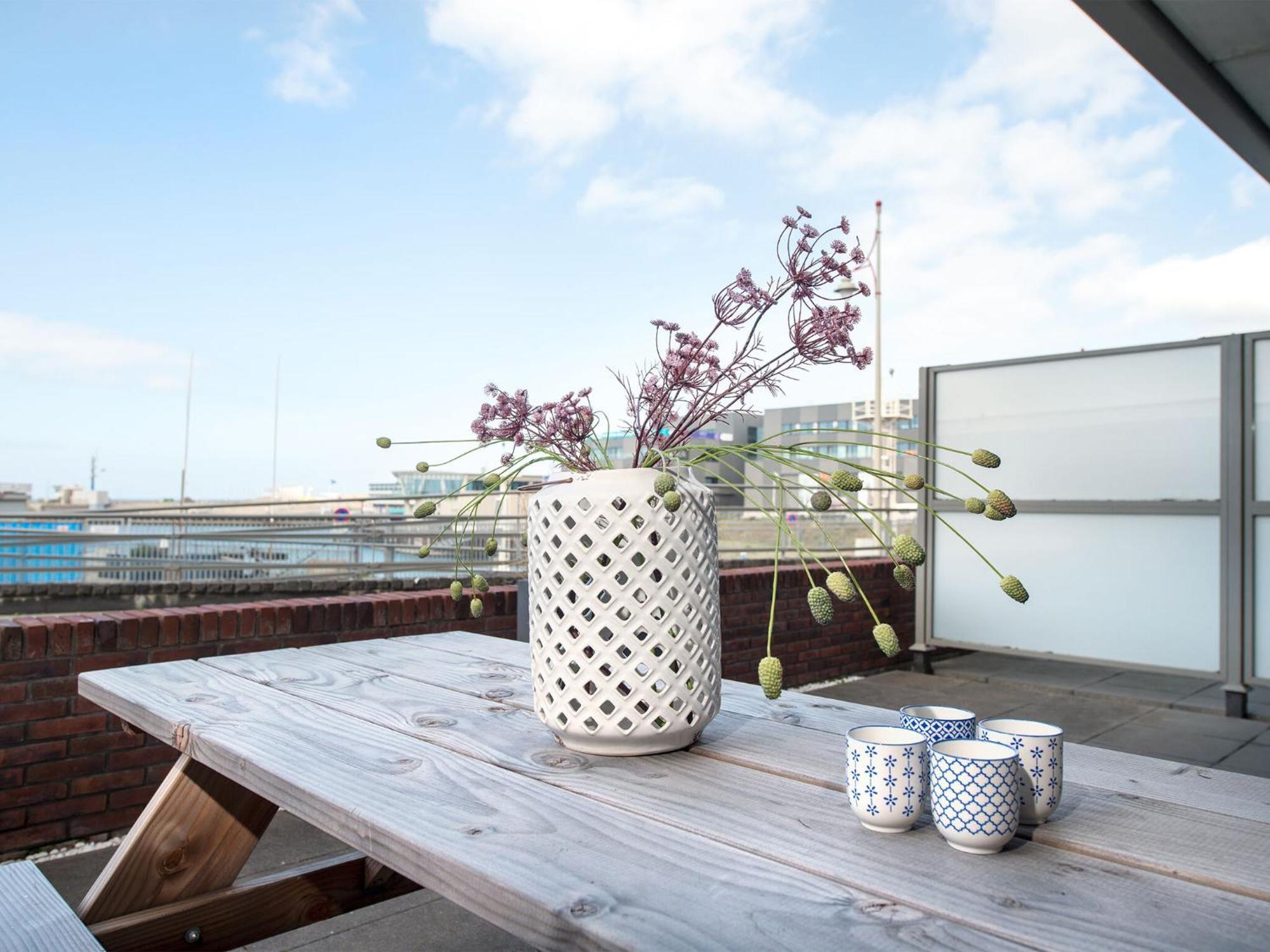 Appealing In With Balcony Terrace Apartment